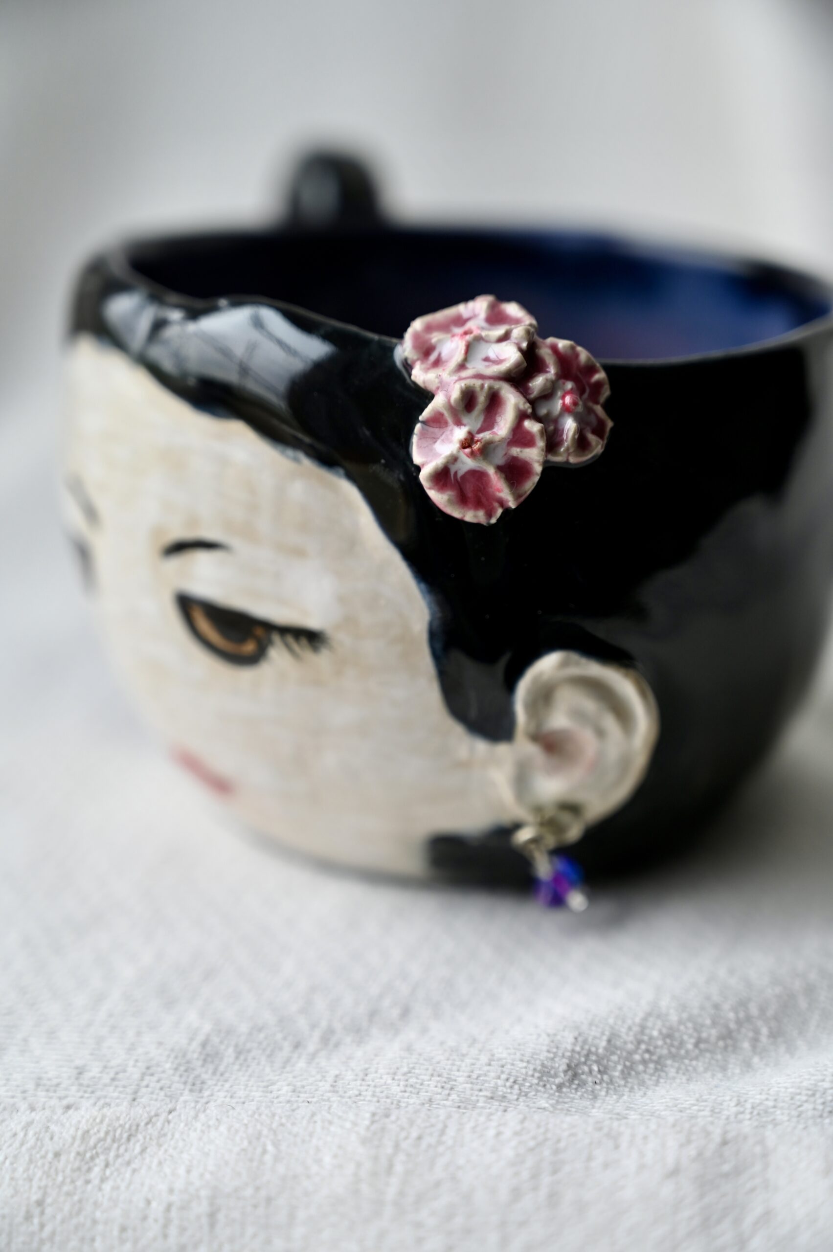 Filiżanka „Spojrzenie Kokeshi” - obrazek 4